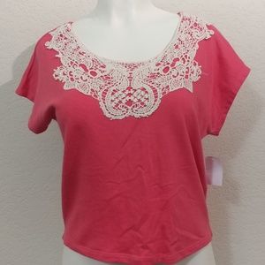 CHARLOTTE RUSSE CROPPED SWEATER WITH LACE NECKLINE